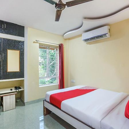 Oyo 62042 Niloy Guest House Jādabpur Eksteriør billede