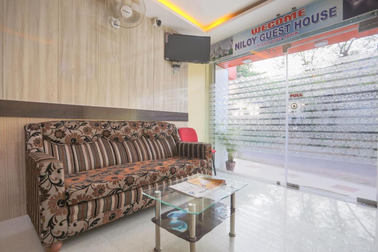 Oyo 62042 Niloy Guest House Jādabpur Eksteriør billede