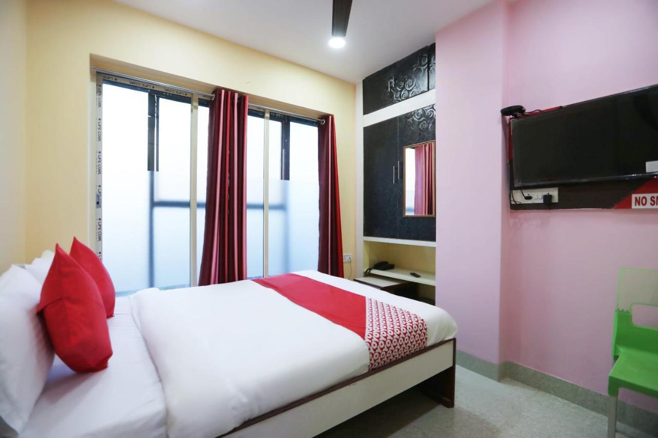 Oyo 62042 Niloy Guest House Jādabpur Eksteriør billede